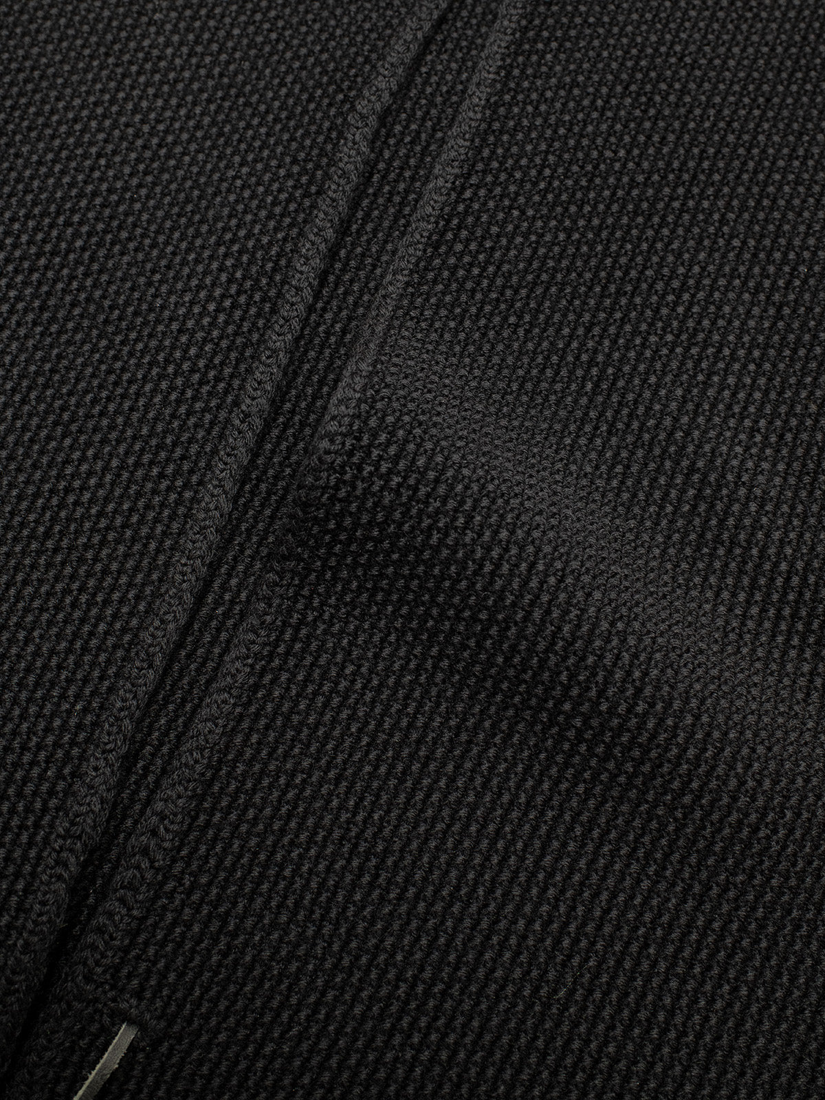 TILA / BLACK