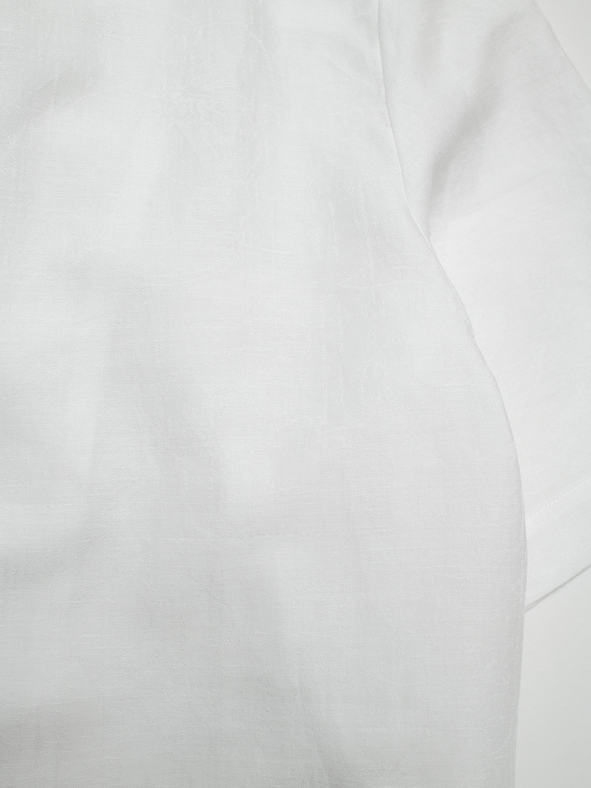 
            FLORA / SHORT SLEEVE WHITE