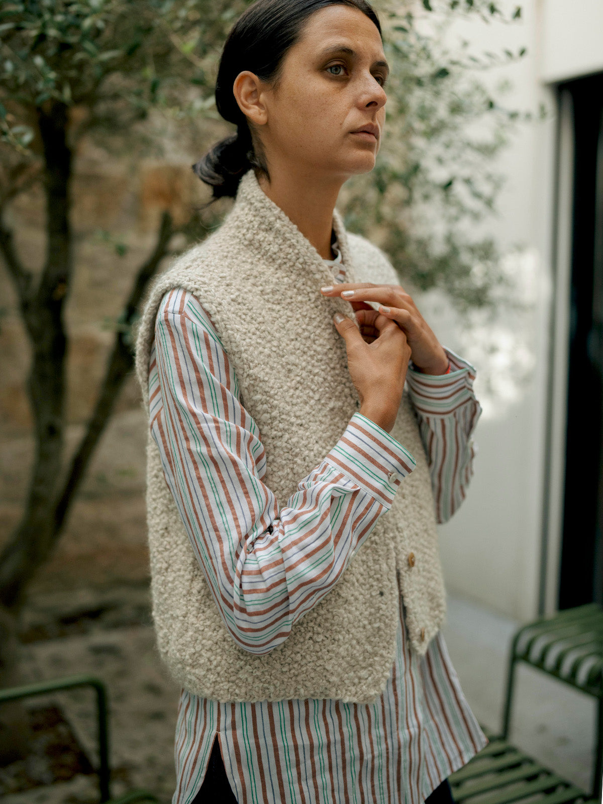 
            EBBA / HAND KNIT / ECRU