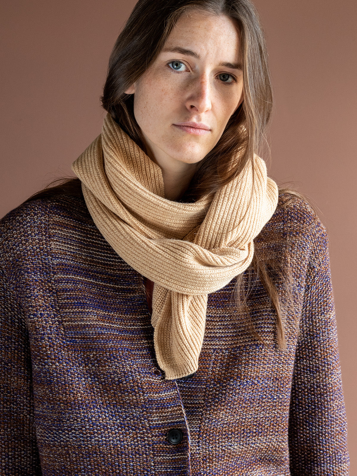 KNUD / SCARF / LAMBSWOOL / BEIGE